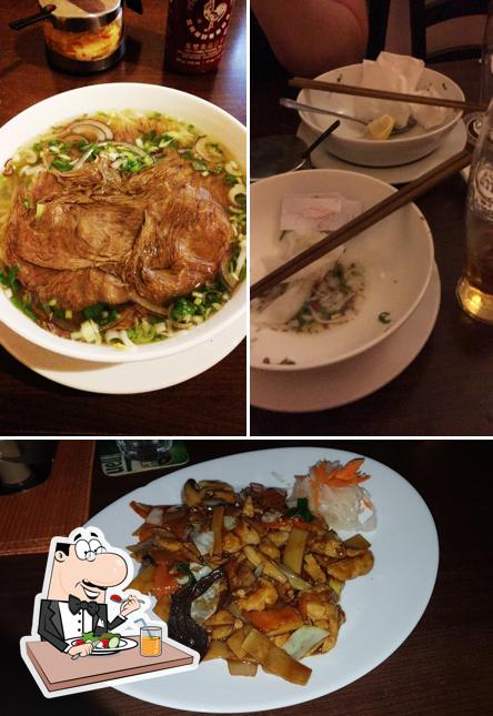 Meals at Huong Sen