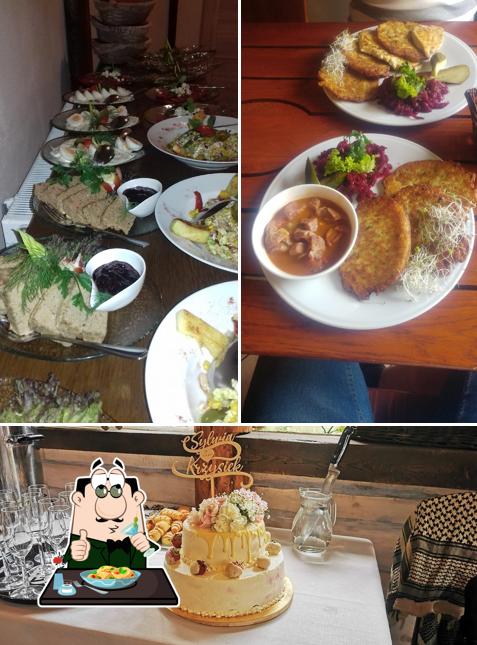 Food at Restauracja Gospoda Leśnicka Catering Przyjęcia okolicznościowe Urodziny Komunie