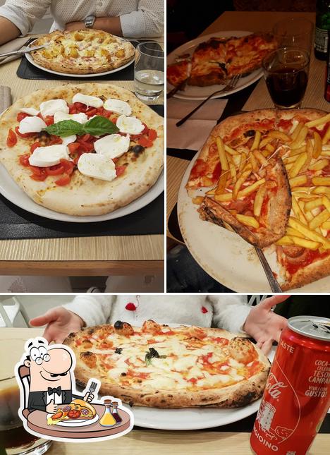 Scegli una pizza a Pizzeria Gelsomino
