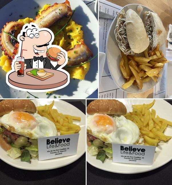 Попробуйте гамбургеры в "Believe Life&Food"