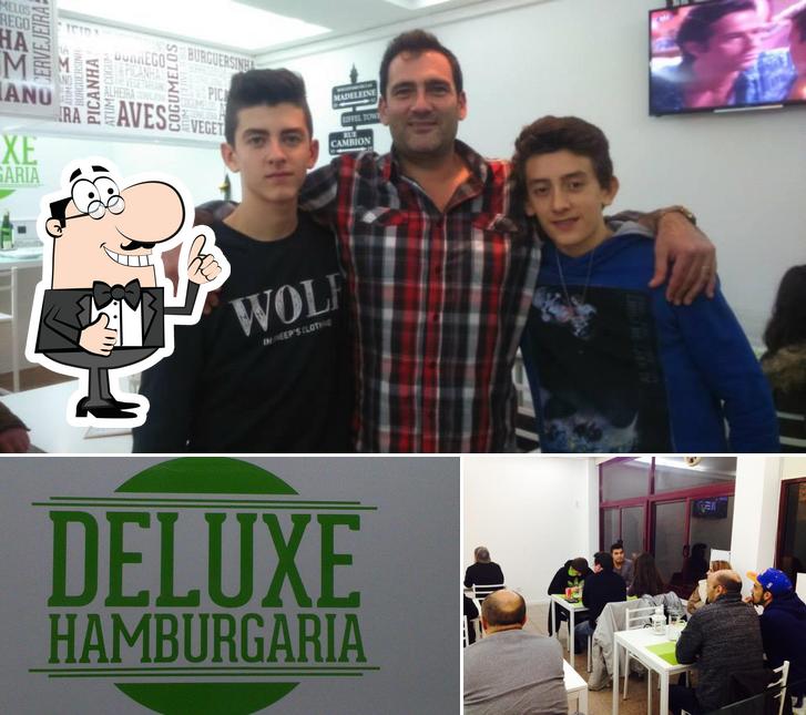 Look at the picture of Deluxe Hamburgaria