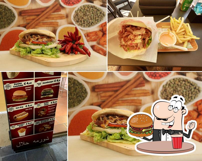 Ordina un hamburger a Doner Foods Kebab Halal