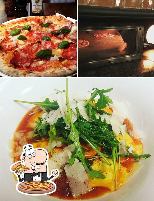 Get pizza at Tulla Fischer Café & Bar