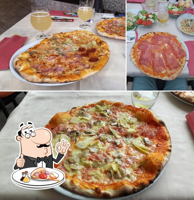 Commandez des pizzas à Laide Pizzeria - Restaurant - Bar