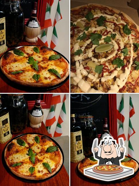 Pick pizza at Pizzeria La Luna