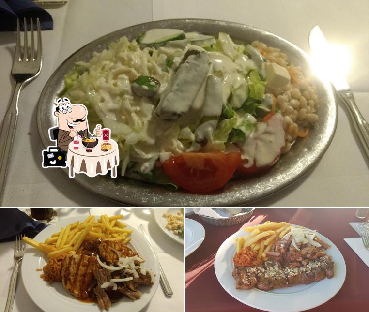 Еда в "Restaurant Akropolis"