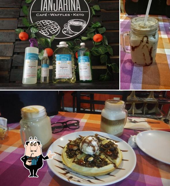"Waffles Tanjarina Café" предлагает широкий ассортимент напитков