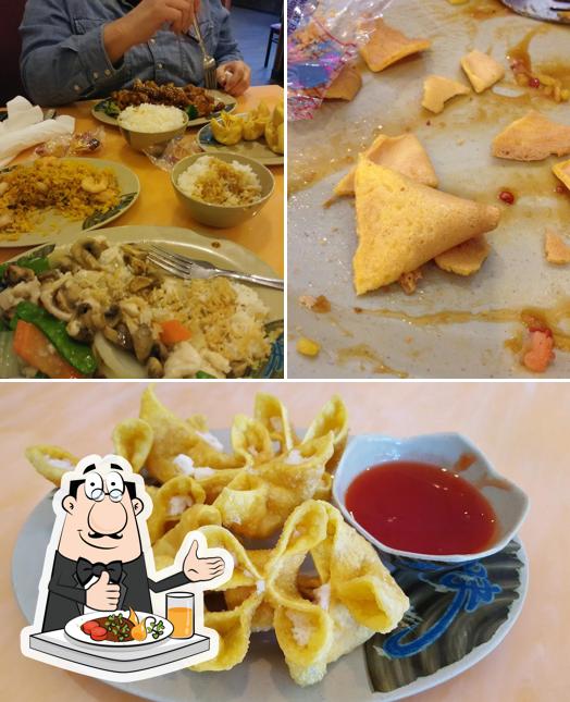 Platos en Yummy Wok Chinese Restaurant