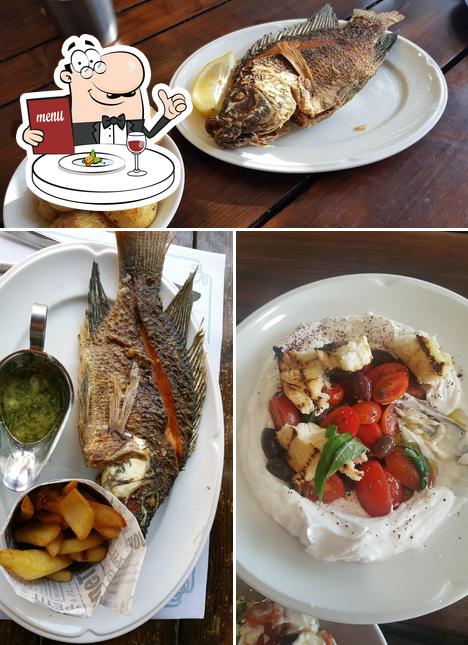 Comida en Fish restaurant - Ein Gev harbor