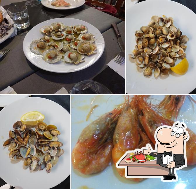 Отведайте блюда с морепродуктами в "Restaurant el Setrill"