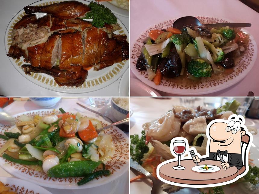 Meals at Kun Lon International Chinese Restaurant
