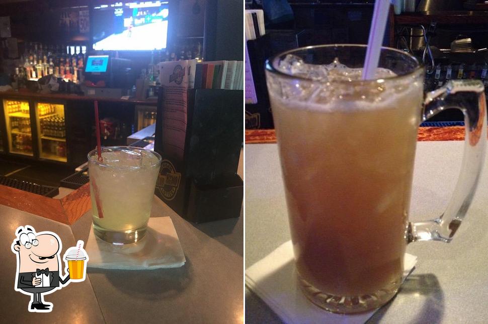 Enjoy a drink at Marlow's Chill & Grill Sports Bar