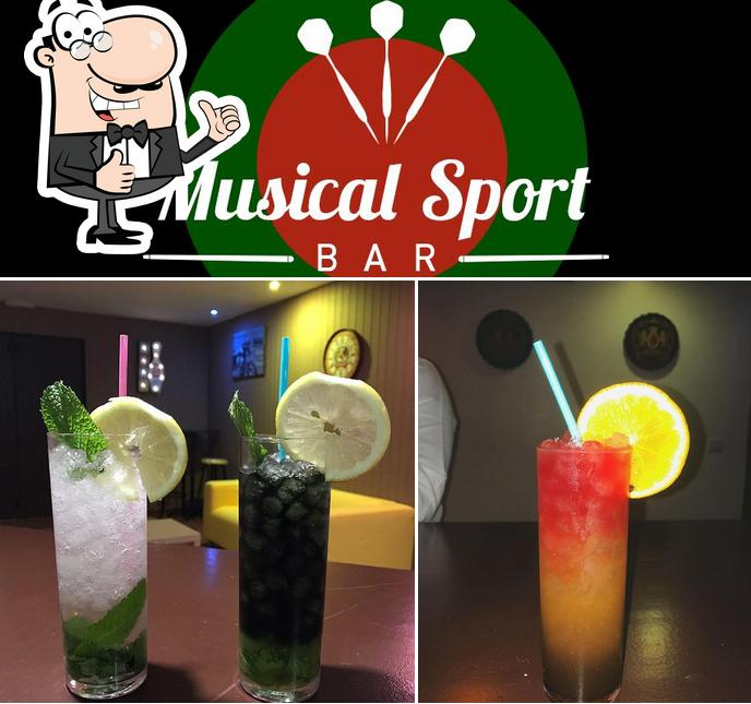 Mire esta foto de Musical Sport Bar