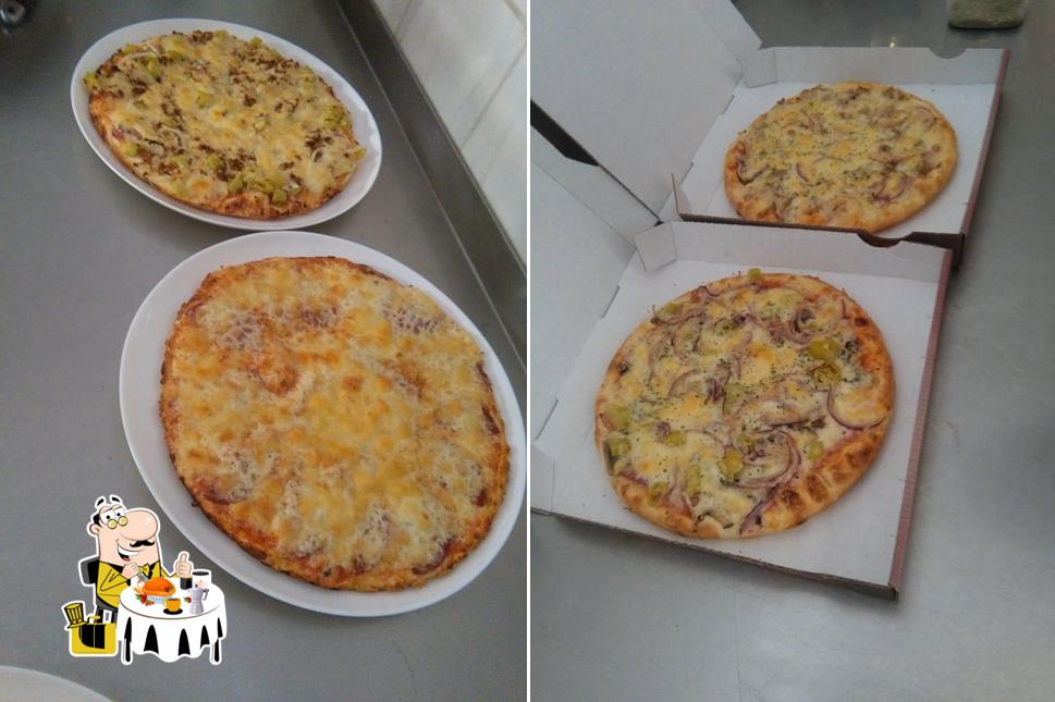 Food at Pizza Pronto