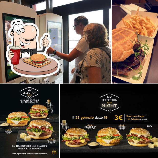 Ordina un hamburger a McDonald’s Desenzano del Garda