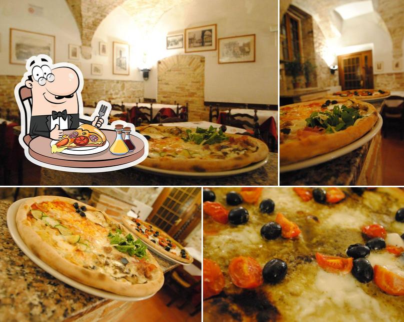 Scegli una pizza a Pizzeria Bella Napoli