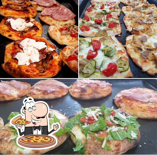 Scegli una pizza a La Pizzetta by Pomorilla