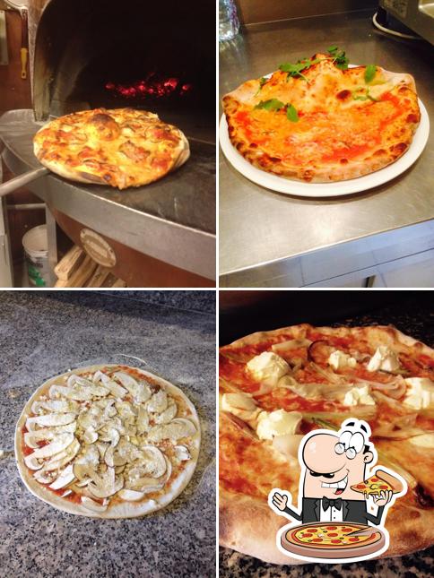 En La Pizza....Ria Di Carollo Pietro, puedes saborear una pizza