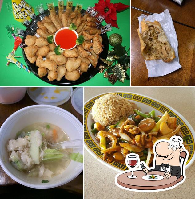 Food at Chiu Wu Chinese Food