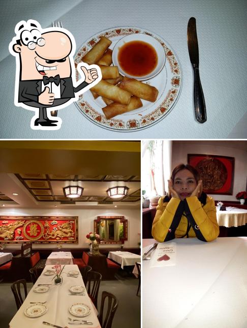 Look at the photo of China Restaurant Mandarin