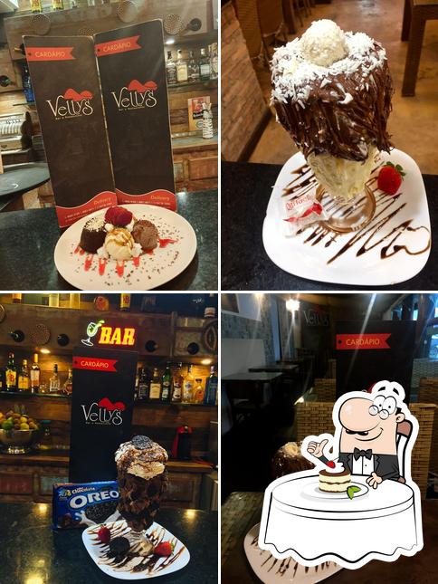 Velly`s Bar e Restaurante offers a range of desserts