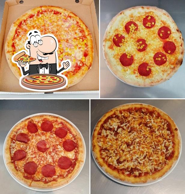 Order pizza at Celeb Pizza