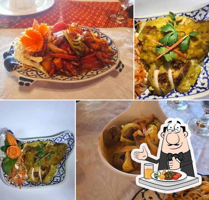 Meals at Green Mango Thai Restaurant