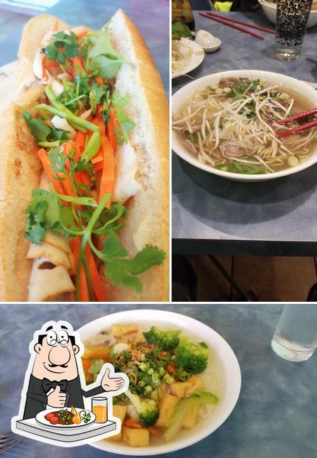 Food at Kim Thanh Restaurant 天