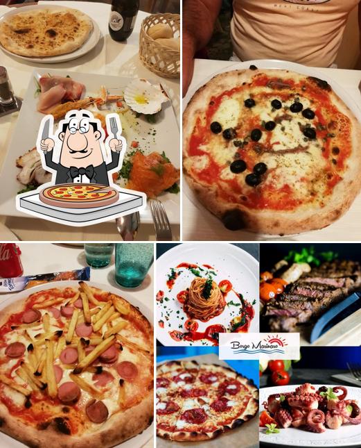 Choisissez des pizzas à Borgo Marinaro