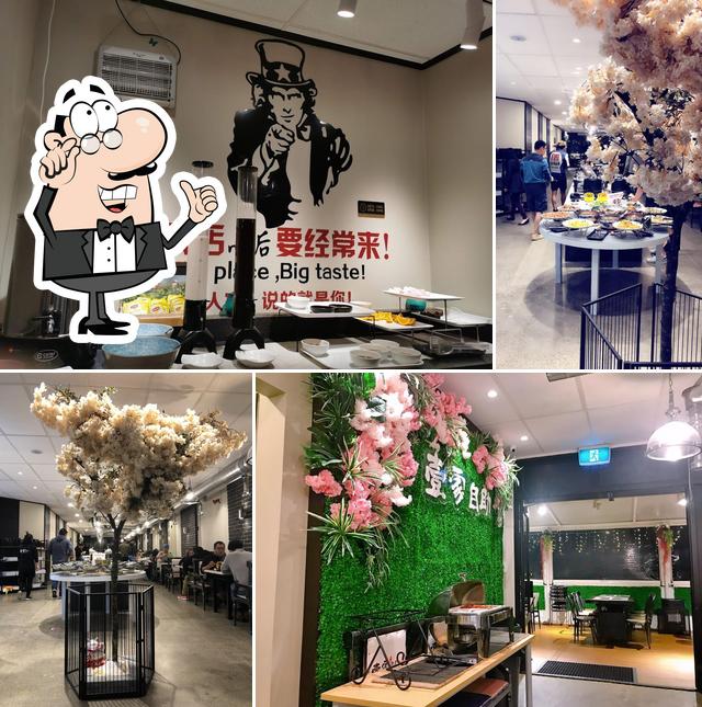 The interior of 壹家自助火锅 Wow Buffet