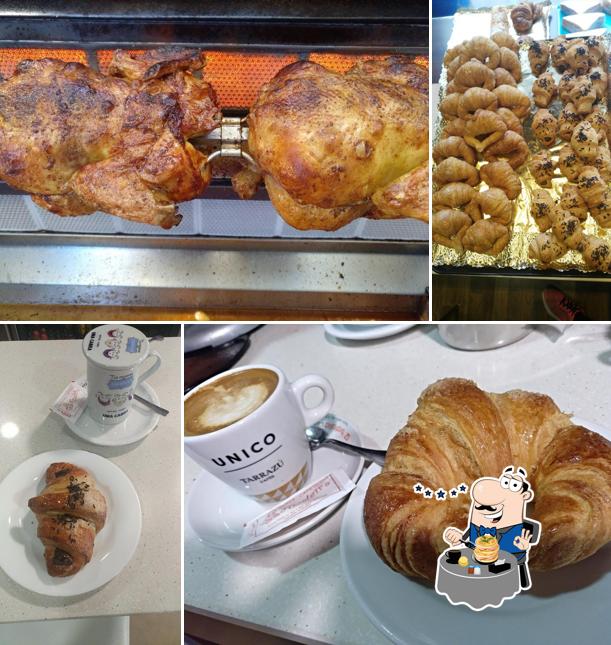 Еда в "Cafeteria-Pastisseria Andaira"
