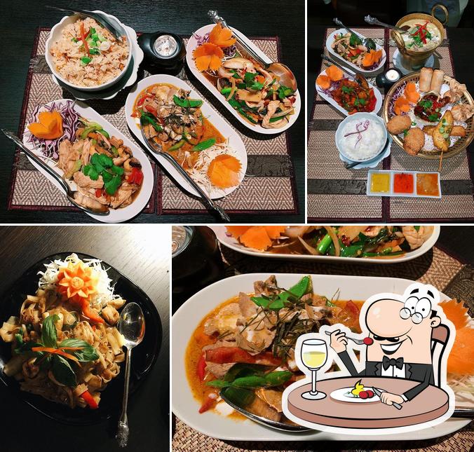 Еда в "Art of Siam Thai Restaurant"