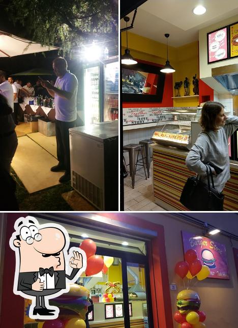 Vedi questa immagine di Burger Store di Simoni Rita (vicino al teatro)