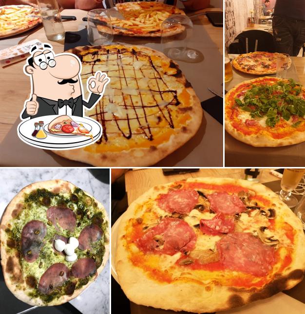Scegli una pizza a Pizzeria Ristorante Ca’ Dei Pini 3.0