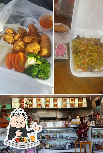 Meals at Teriyaki Grill & phở's Le