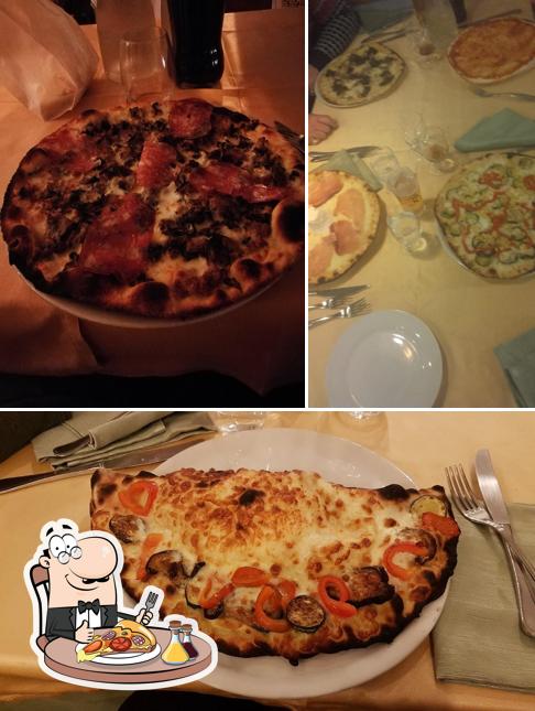 Prenditi una pizza a PIZZA E FICHI
