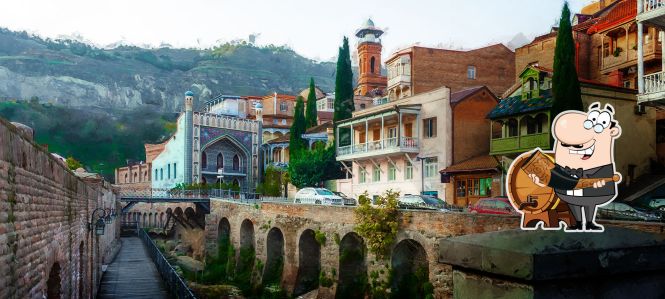 Tbilisi: the best wine & food in the heart of Georgia
