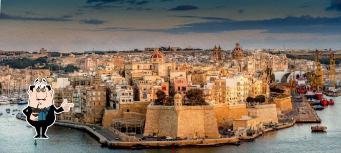 Sunny Malta with the best restaurants and charming attractions