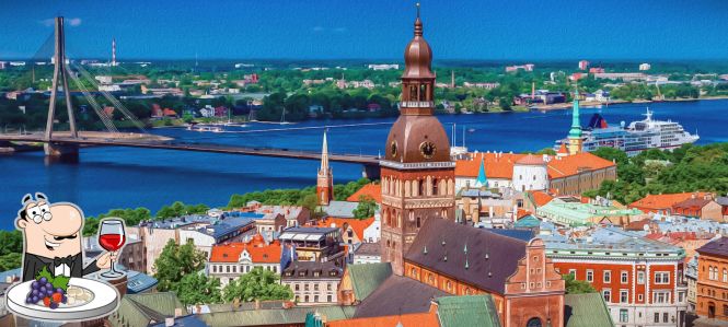Top 5 Sights & Places to Eat at in Riga, Latvia This Summer
