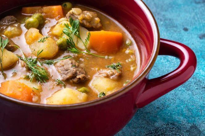 Pork and vegetable stew, Finnish cuisine dish. Image by wirestock from Freepik