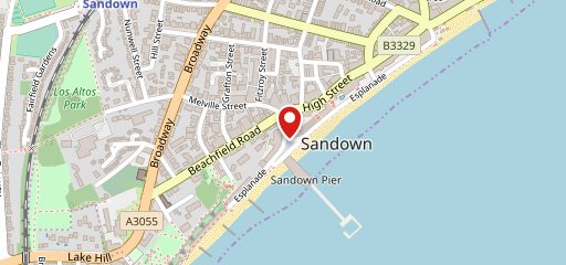 Tradewinds Beach Cafe en el mapa