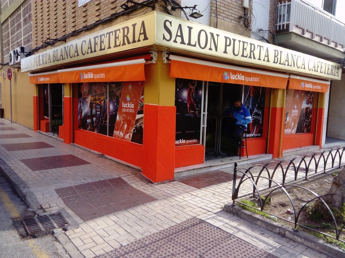 Optimismo Sentirse mal intermitente Salón Puerta Blanca Cafetería, Málaga - Opiniones del restaurante