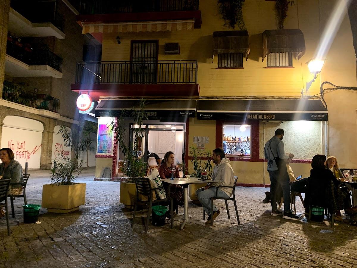 DELANTAL NEGRO, Seville - Restaurant Reviews, Photos & Phone Number -  Tripadvisor
