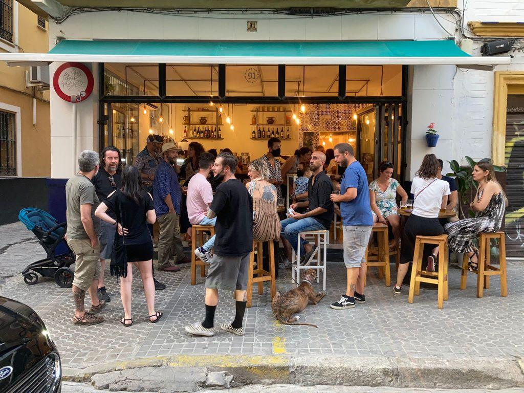 norte Decepcionado paso El Puma Bar, Sevilla - Carta del restaurante y opiniones