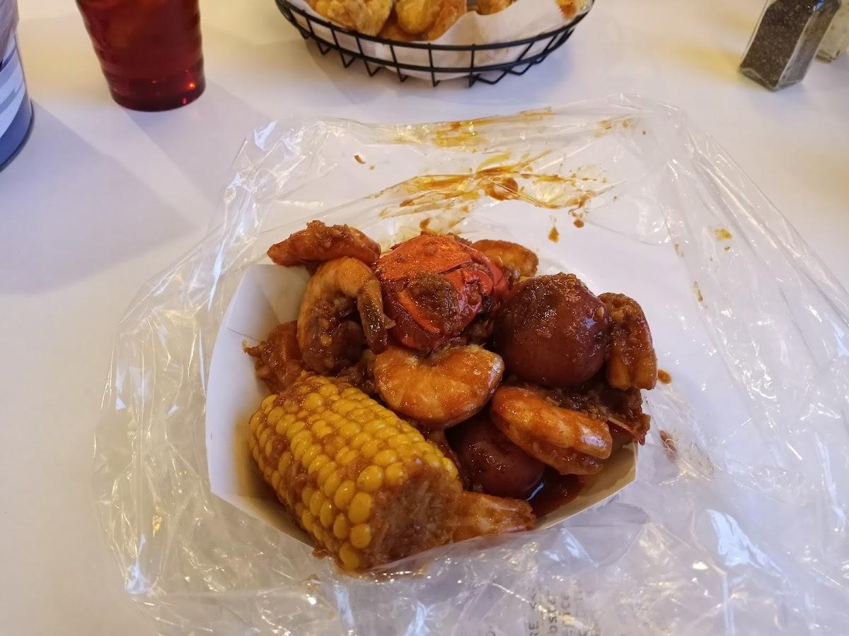 Lee's Seafood Boil-North Olmsted in North Olmsted - Restaurant menu and  reviews