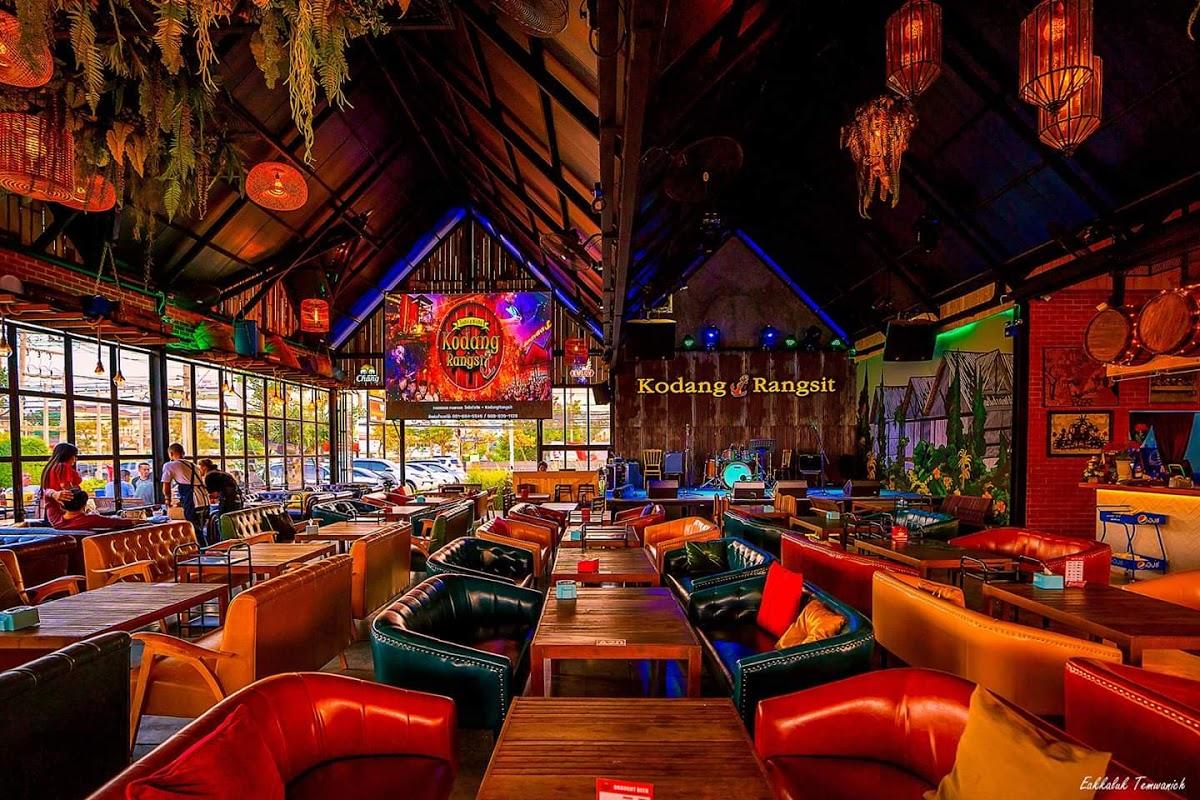 โกดังรังสิต-KodangRangsit pub & bar, Bueng Yitho - Restaurant reviews
