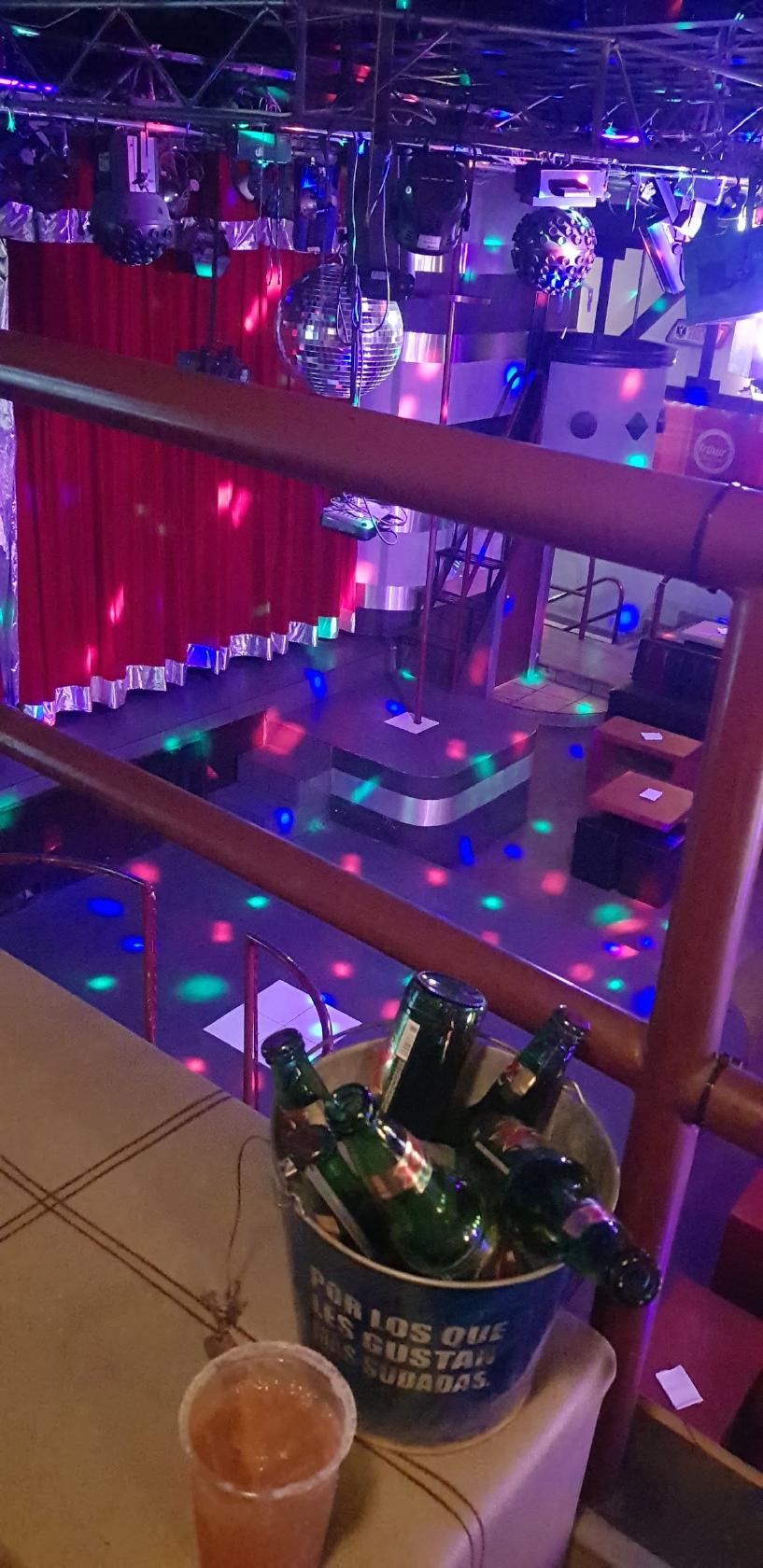 Arthurs Disco y Bar, Durango - Restaurant reviews