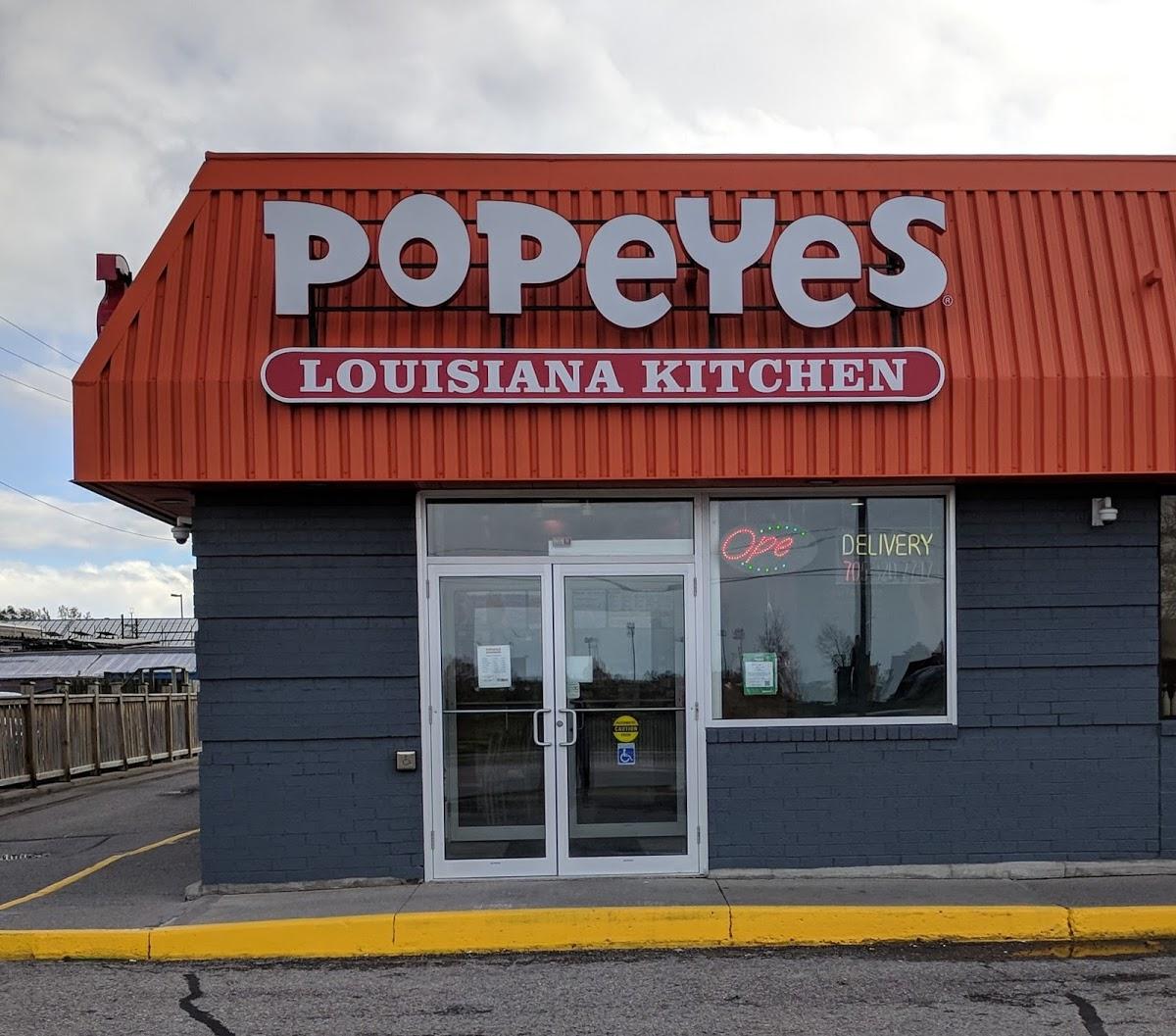 Popeyes Louisiana Kitchen In Lindsay Restaurant Reviews