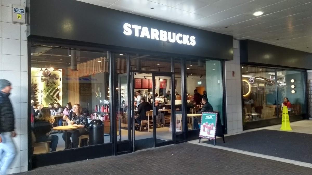 Starbucks Heathway Shopping Centre In London Restaurant Reviews