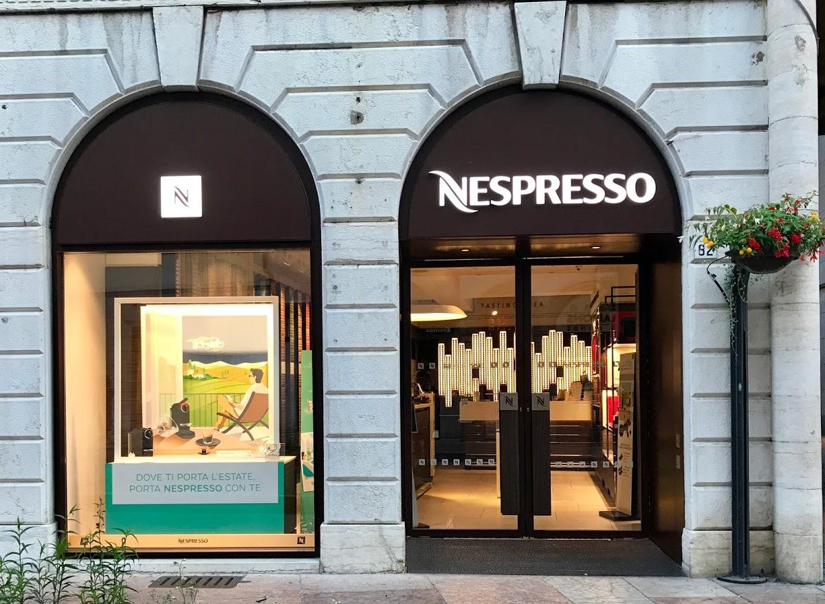 Boutique Nespresso Como, Como, - Restaurant reviews
